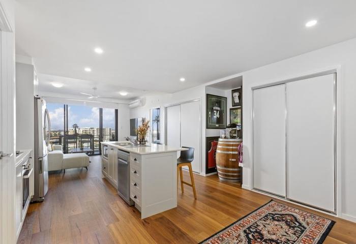 CENTRAL MODERN LIVING