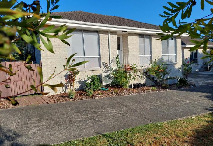 Recently Renovated Unit with Water Views. Includes Outdoor Pod!