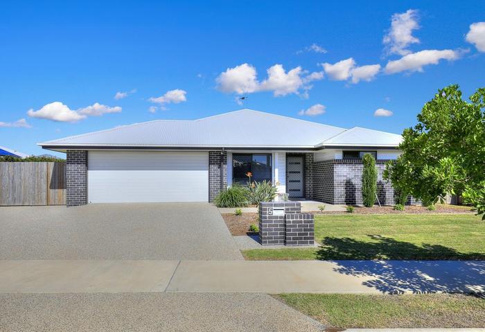 Near new family home only minutes from the beach! 