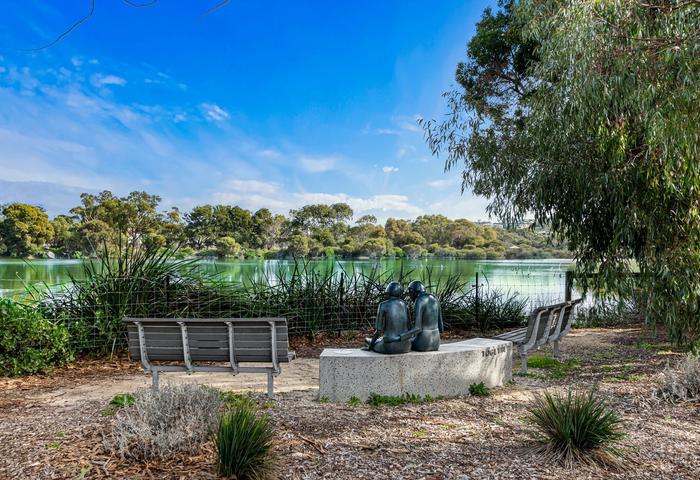 Ground-Floor Bliss in Claremont: Discover Your Dream Apartment