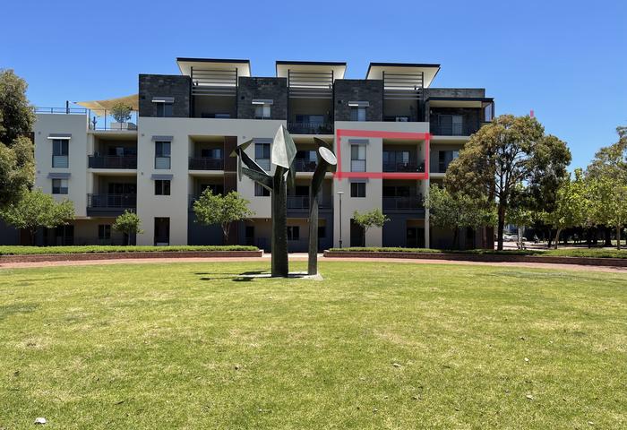 Juniper Gardens, right in the heart of Midland, lovely outlook, close to everything. No need to drive..