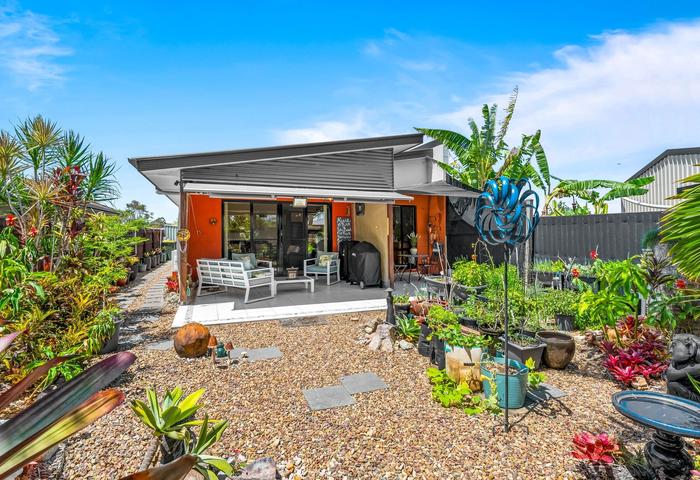  Embrace Peaceful Living in this Captivating 3-Bedroom Sanctuary. 