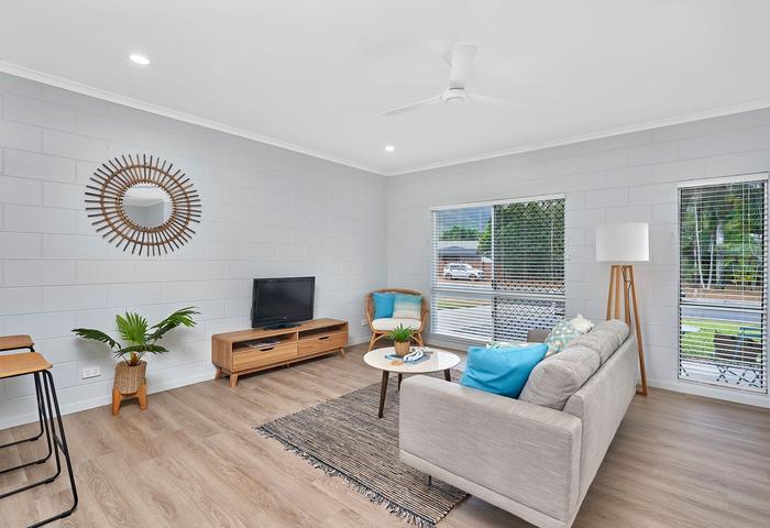 Beachside Lifestyle | Beautifully Partially Renovated | Supersized 800M2 with 5 Meters of Side Access