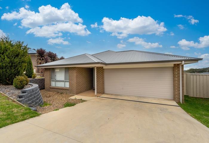 SUN DRENCHED WITH FOUR LARGE BEDROOMS