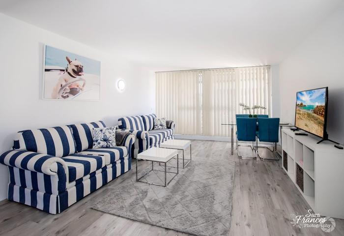 Freshly Renovated Unit in the Heart of Town!