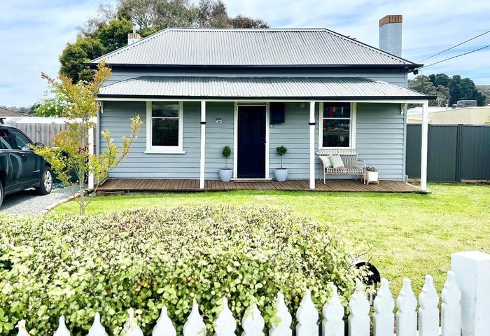 Light and Airy Charming Home in Popular Location
