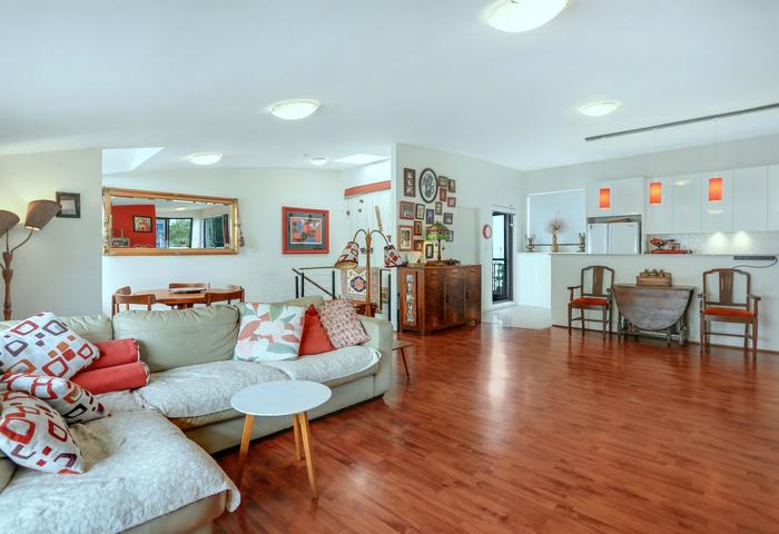 3 Bedroom Penthouse, dual level, Art Precinct, Chippendale, NSW