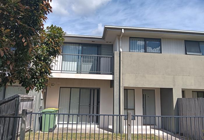 SPACIOUS, MODERN LIVING AT PRIME LOCATION 