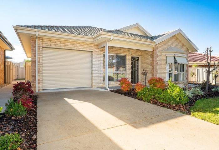 Available Now | 2 Bed + Single Garage