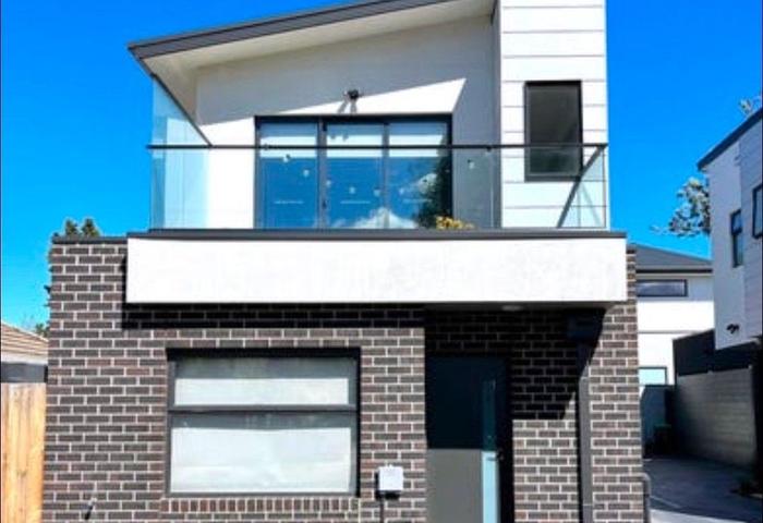 Modern stand-alone home in Heidelberg Heights