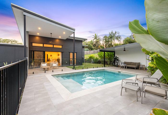 Half an acre in stunning Palmwoods!