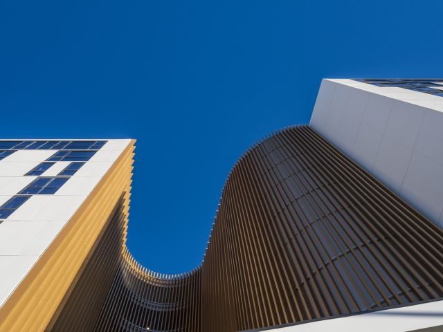 Convenient Modern Lifestyle at The View !