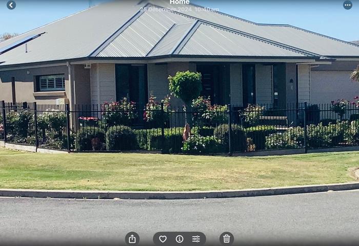 Stylish Spacious Ex Display home