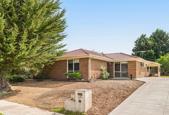 Family Home in Quiet Location. New Bathrooms, Move in Ready.