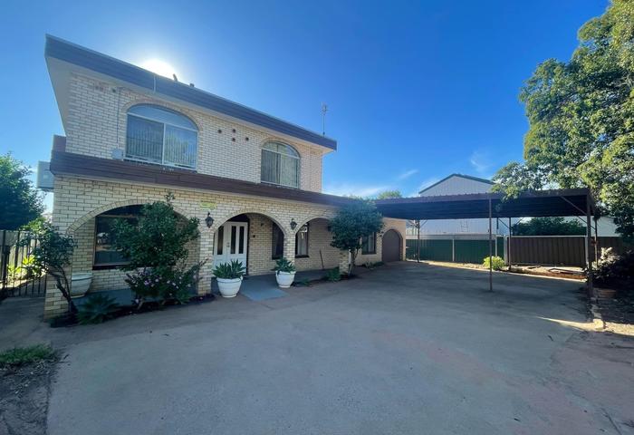 Modern Comfort Meets Classic Charm in Dubbo