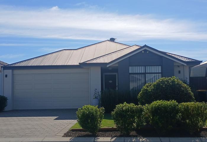 Charming &amp; centrally located, quality-built 4x2x2 home. Offers from high 700ks, 