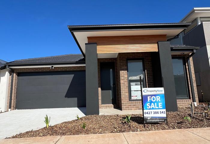 22 Sama Promenade Truganina 