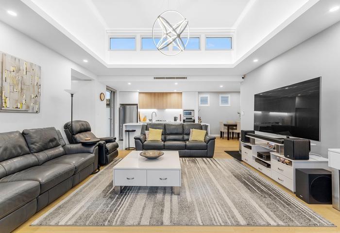 A Premium Choice for Professionals &amp; Downsizers