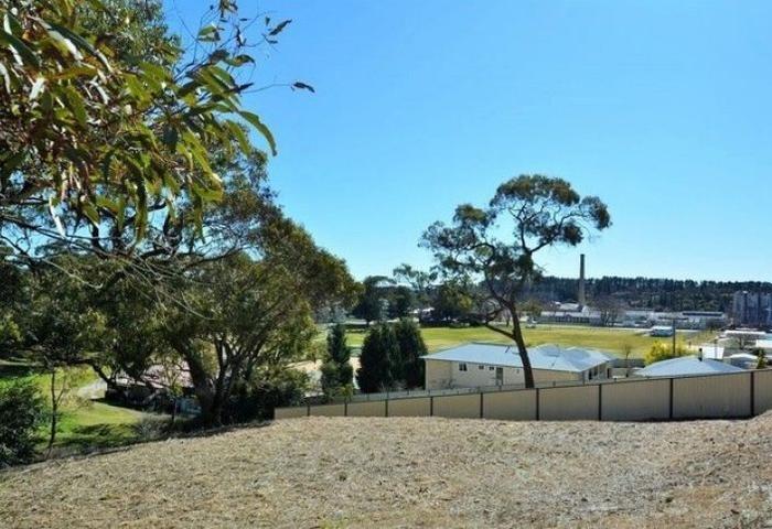 (UNDER OFFER)Land 933sm