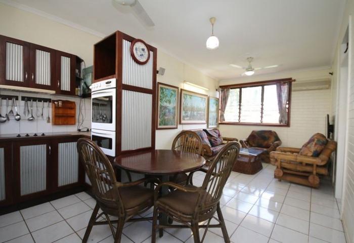 2BR UNIT IN DARWIN CBD - A SOLID INVESTMENT IN ANY ONES EYES -