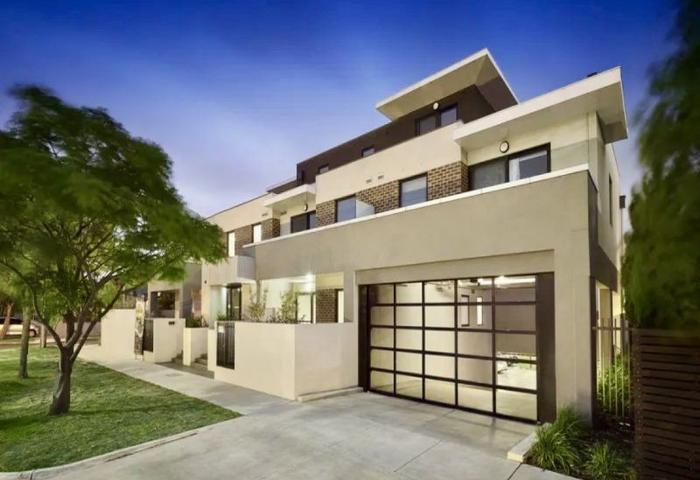 Modern Ground Floor Boutique Apartment with Street Frontage
