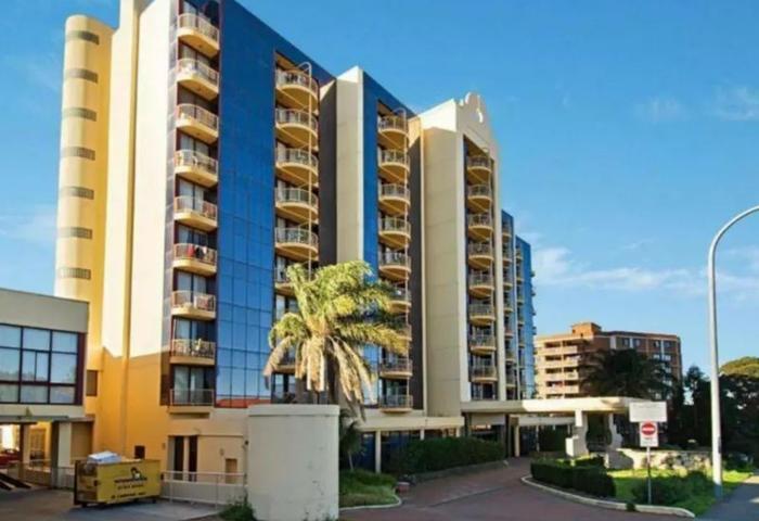 Parramatta Studio for Sale - will sell to best offer
