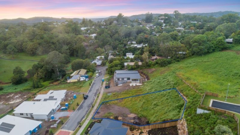 Large 1,184m2 block - Ready to build Now