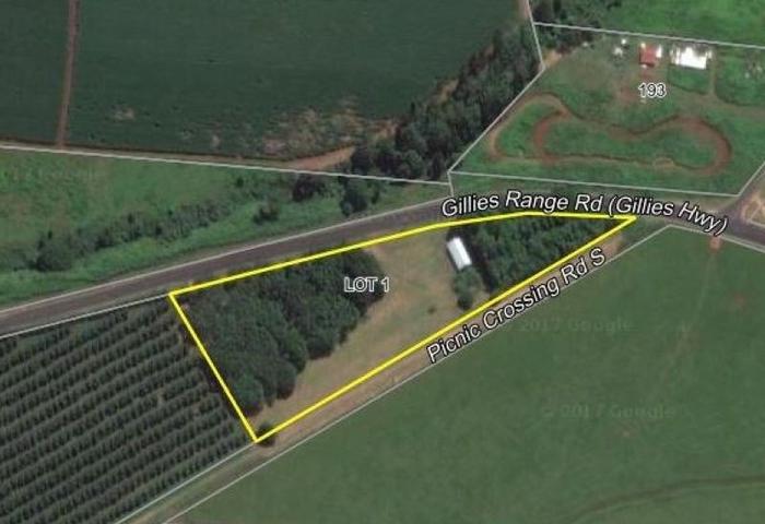 7.9 ACRES JUST 5 MINUTES FROM ATHERTON AND YUNGABURRA