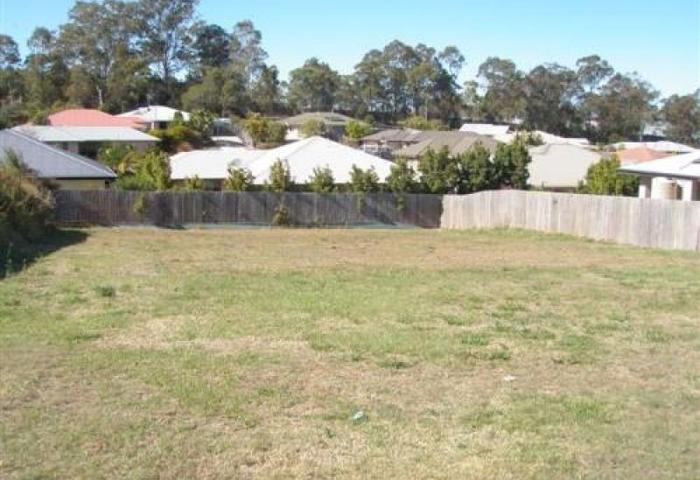 VACANT BLOCK  - ONE OF THE LAST REMAINING  ON FAIRVIEW ESTATE - GYMPIE!